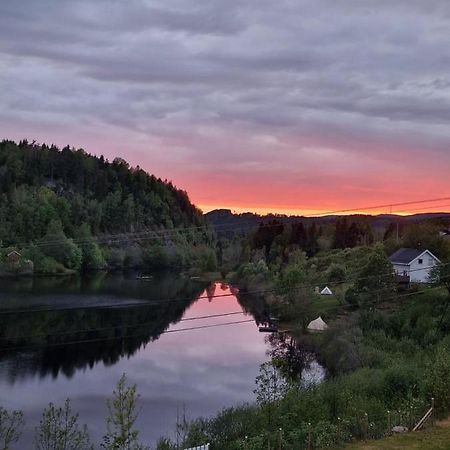 Glamping On Idyllic Lake, Paddle Boards & Rowboat Porsgrunn Exterior photo