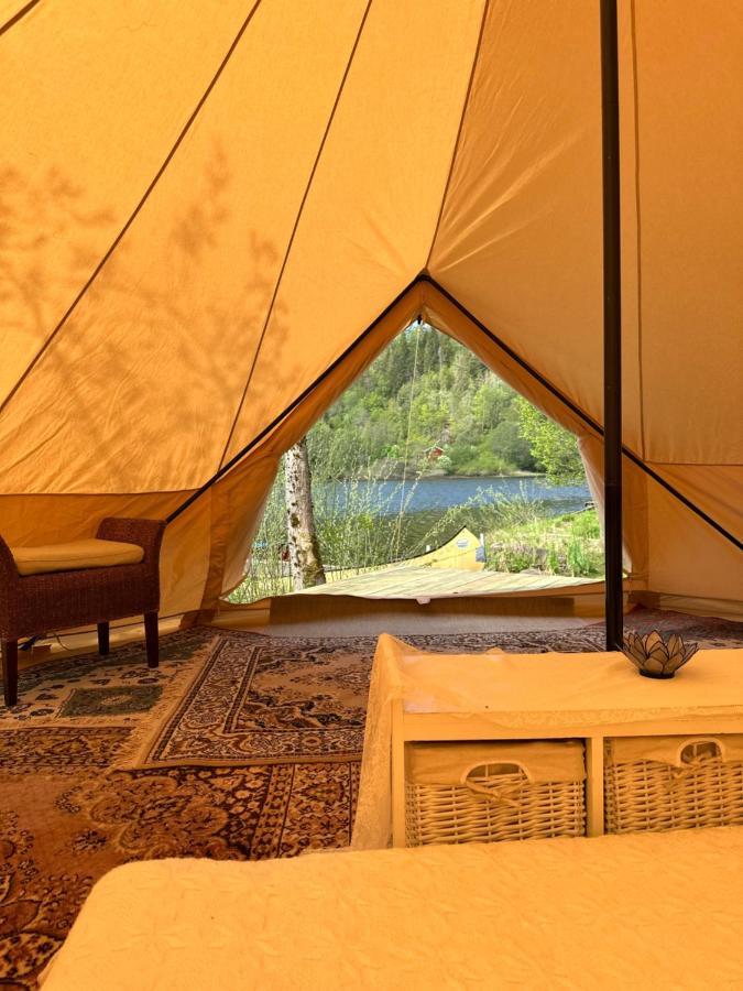 Glamping On Idyllic Lake, Paddle Boards & Rowboat Porsgrunn Exterior photo