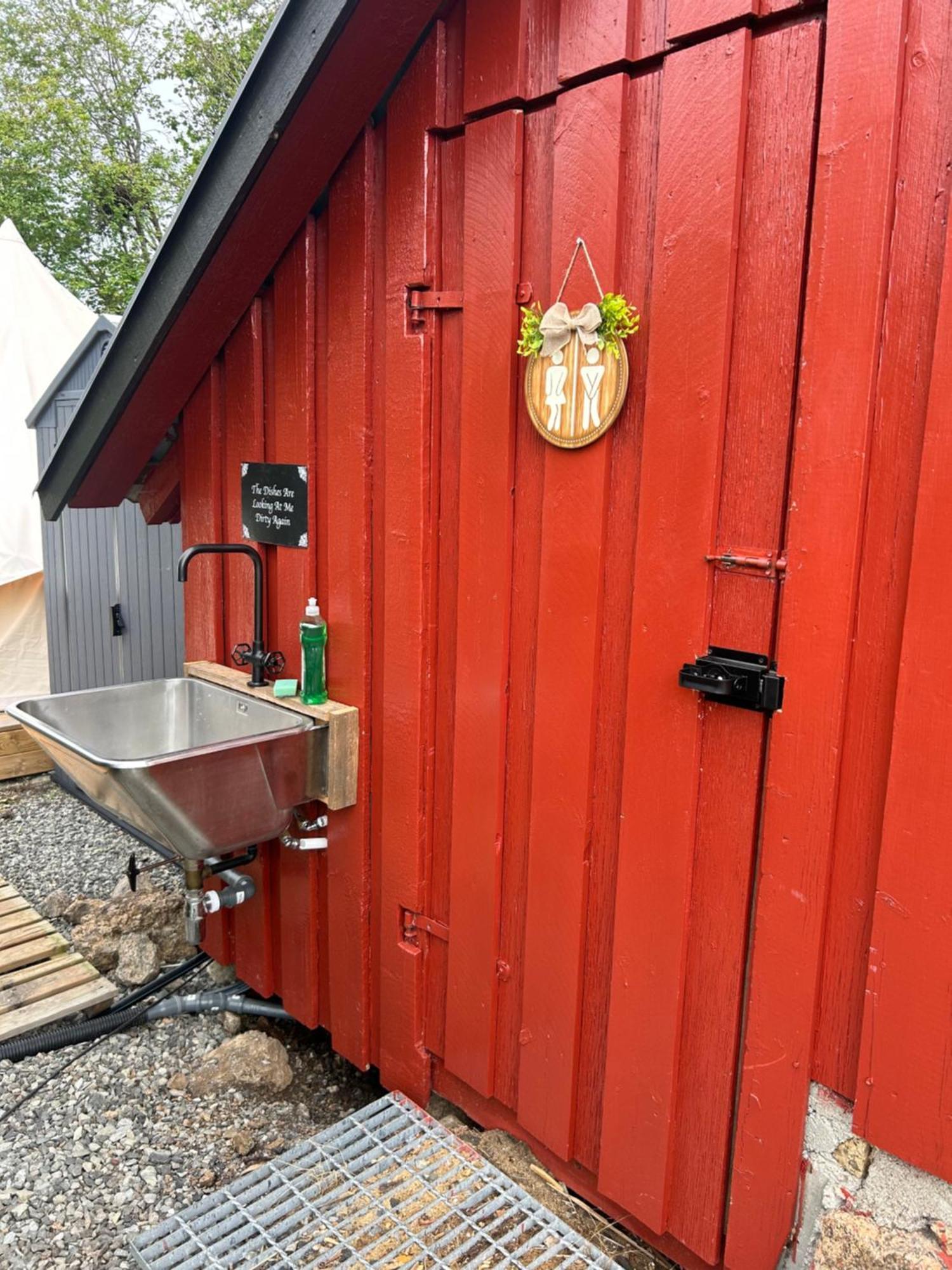 Glamping On Idyllic Lake, Paddle Boards & Rowboat Porsgrunn Exterior photo